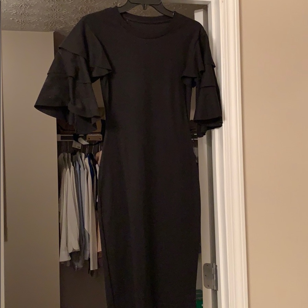 Bell sleeve dress